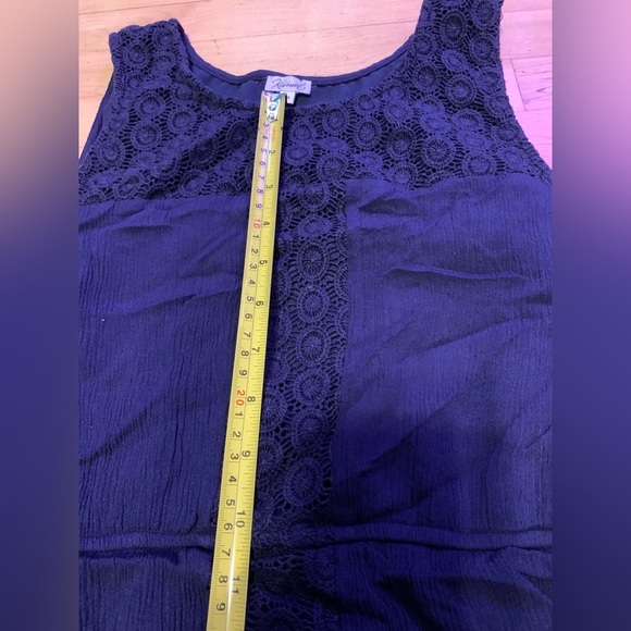 Kismet Elegant Navy Blue Sleeveless Dress - Picture 10 of 14